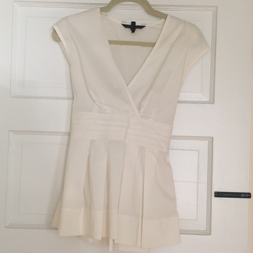 BCBG short sleeve pleated blouse